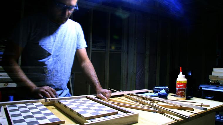 درباره